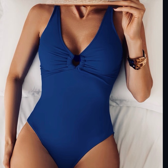 Tommy Bahama Swimsuit Mare Navy Royal One Piece grommet ring 12 tummy control - Picture 1 of 9